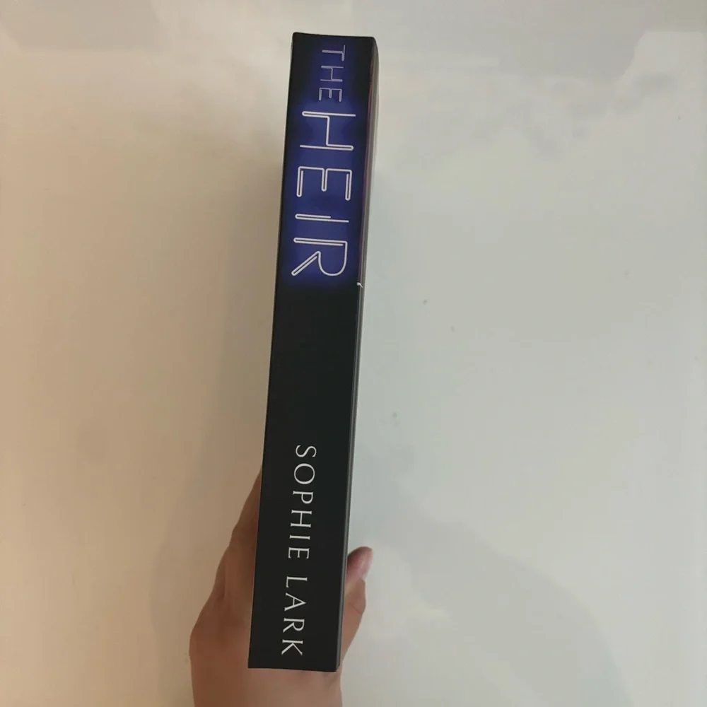(OOP) The Heir by Sophie Lark indie edition - Picture 2 of 3
